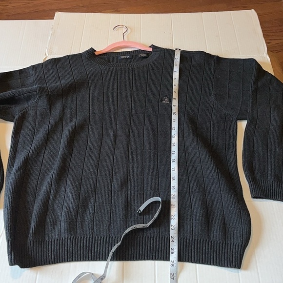 Izod-L-dark gray-100% cotton-crewneck,pull over, rib detail, long sleeve sweater - Picture 10 of 11